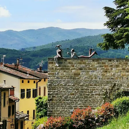Borgo De' Cenci, Lovely Below The Castel * Poppi